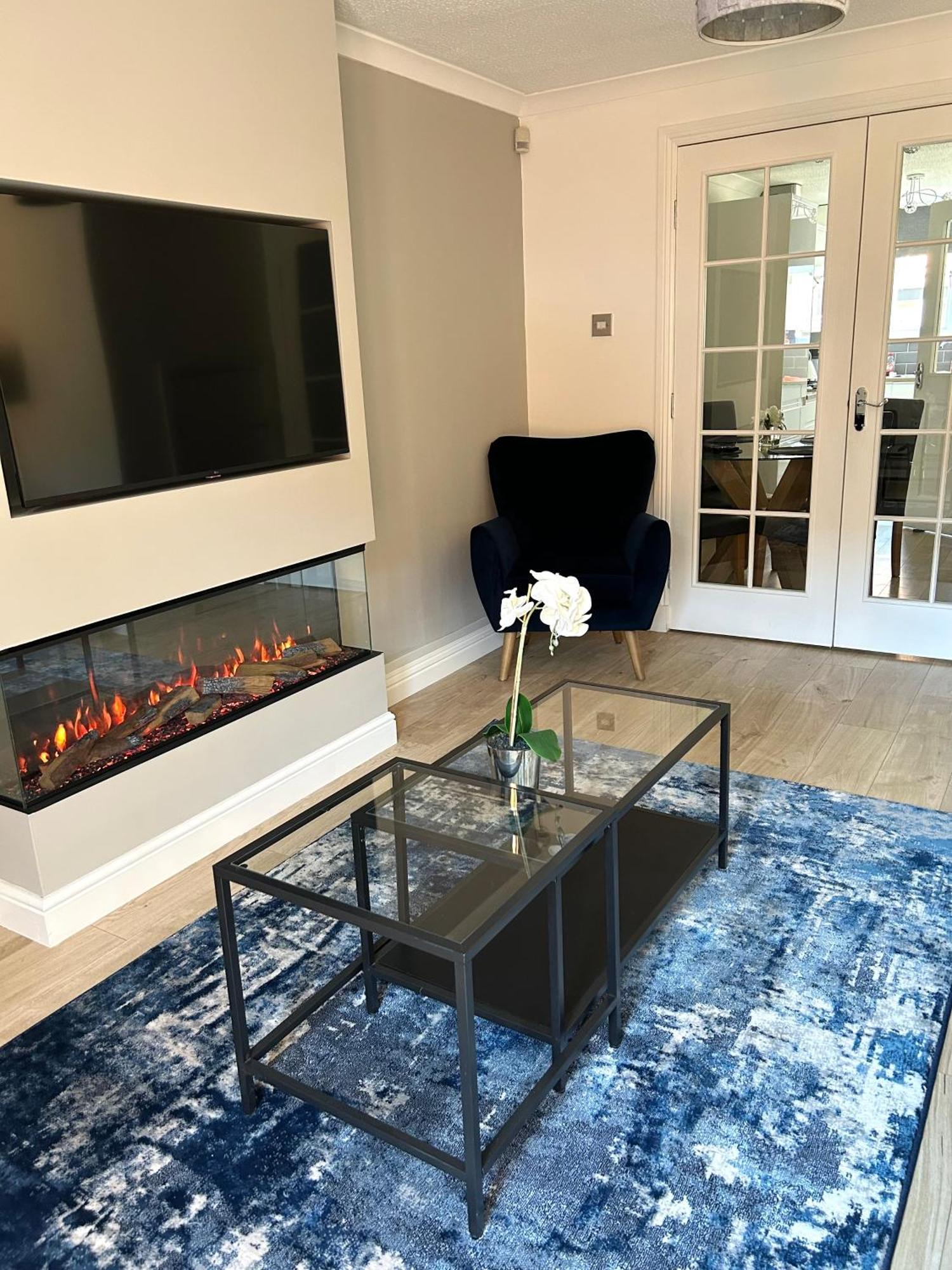Corstorphine Townhouse: Spacious Stay Near Murrayfield with Garden - Edinburgh — Photos 3